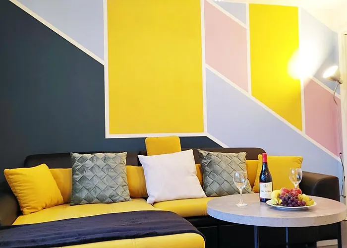 Epicsa - Family & Corporate Stay Mews Apartments With Free Parking