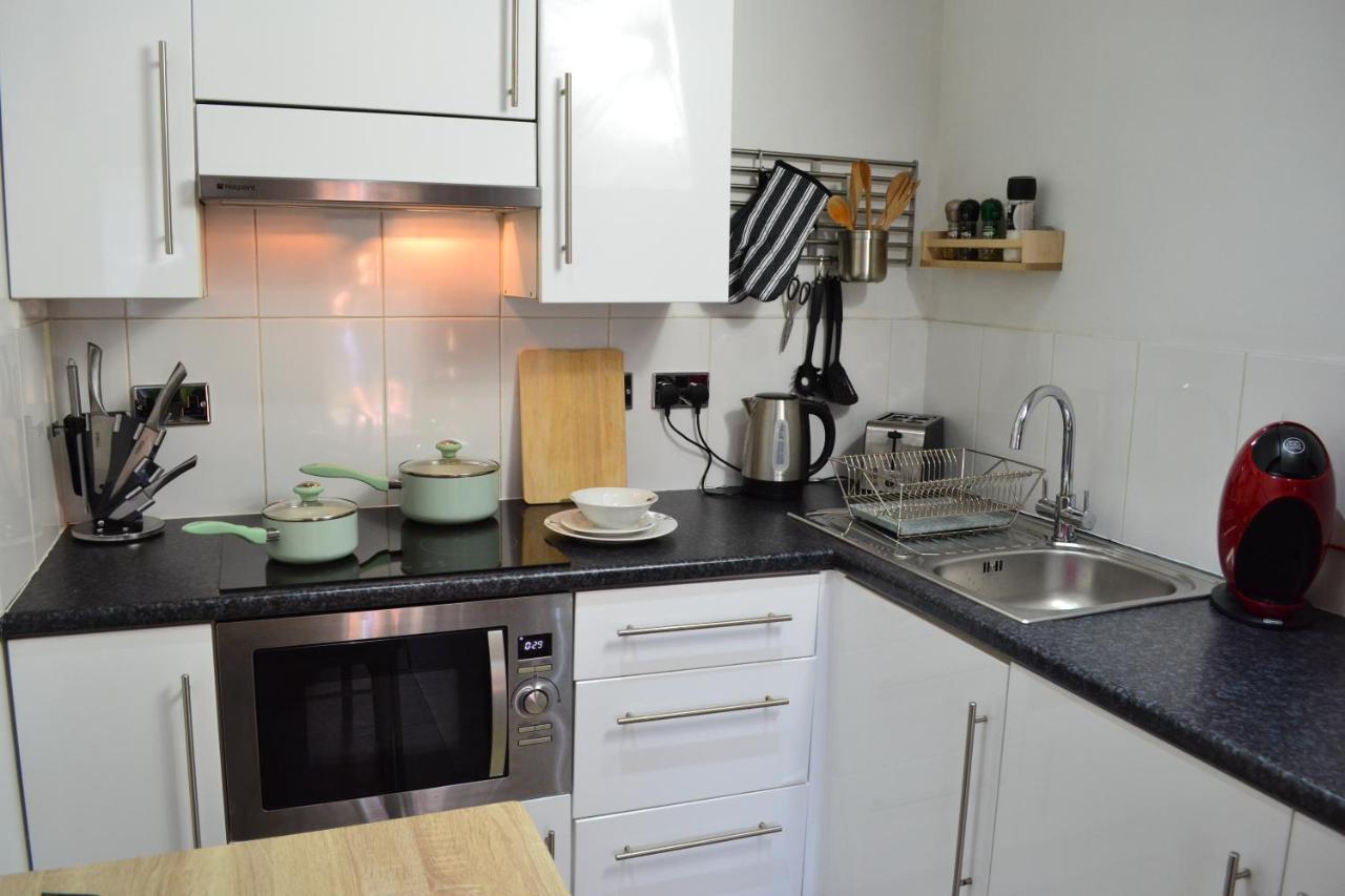 Epicsa - Family & Corporate Mews With Free Parking