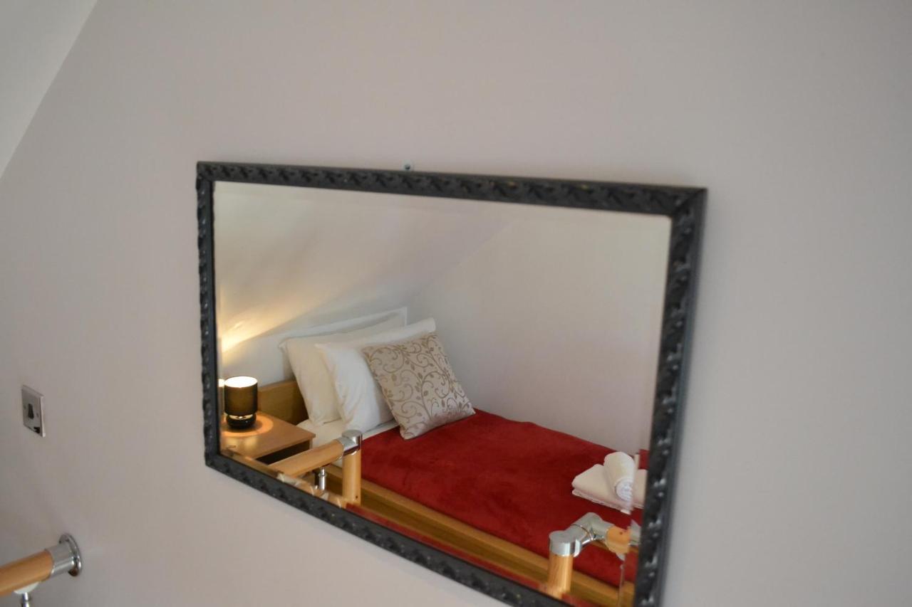 Appartement Epicsa - Family & Corporate Mews With Free Parking CBG