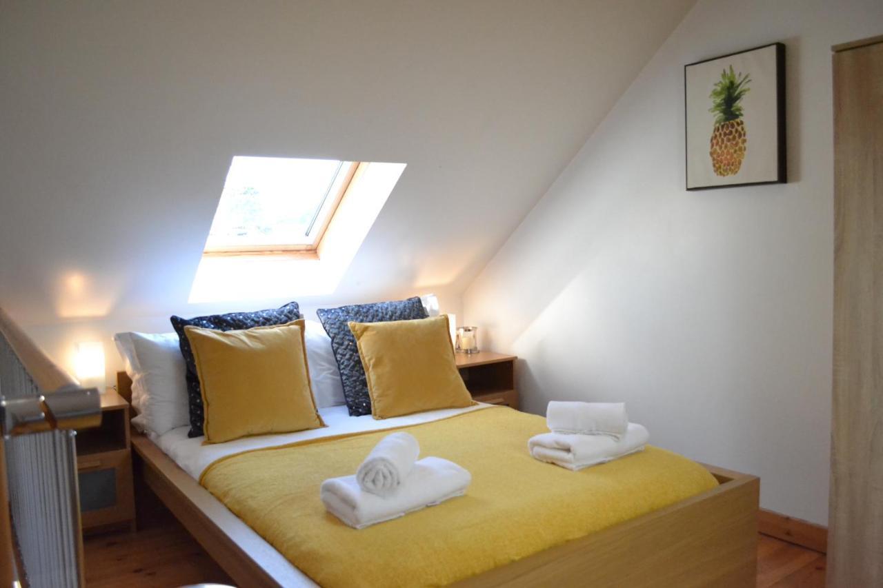 Epicsa - Family & Corporate Mews With Free Parking Appartement CBG