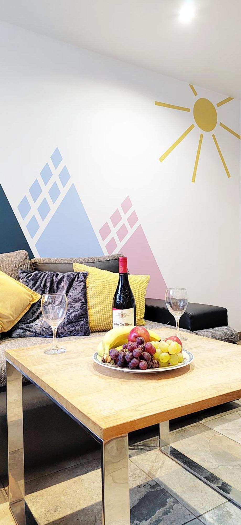 Epicsa - Family & Corporate Mews With Free Parking