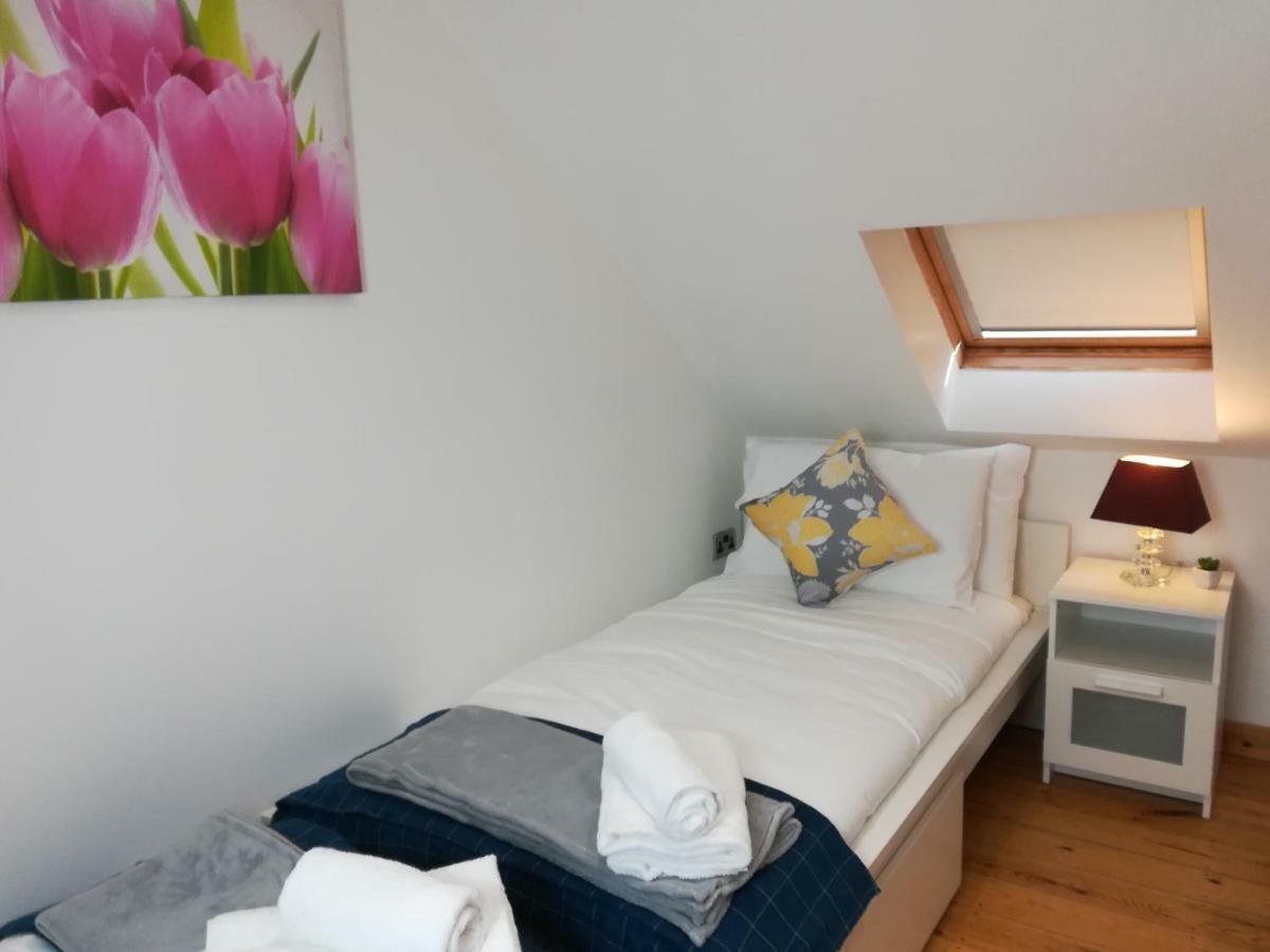 Appartement Epicsa - Family & Corporate Mews With Free Parking CBG