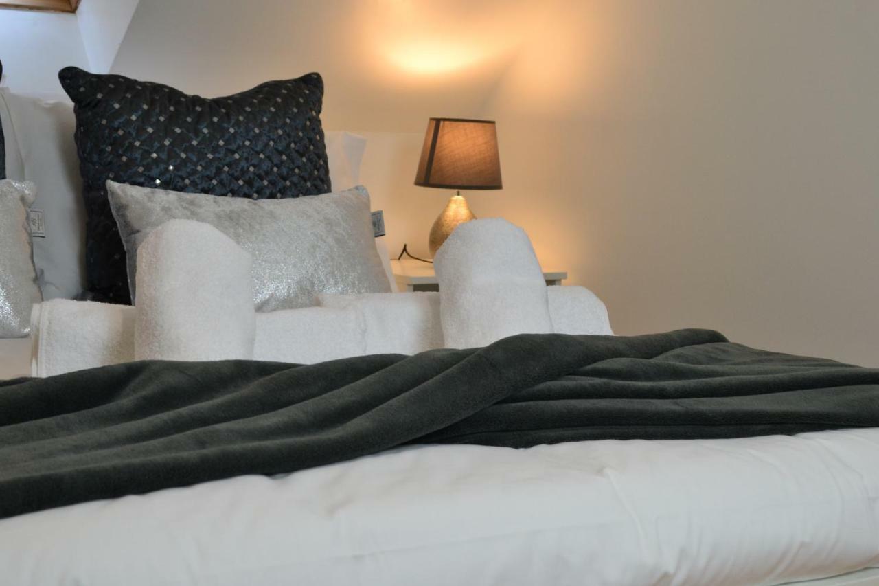 Epicsa - Family & Corporate Mews With Free Parking * CBG