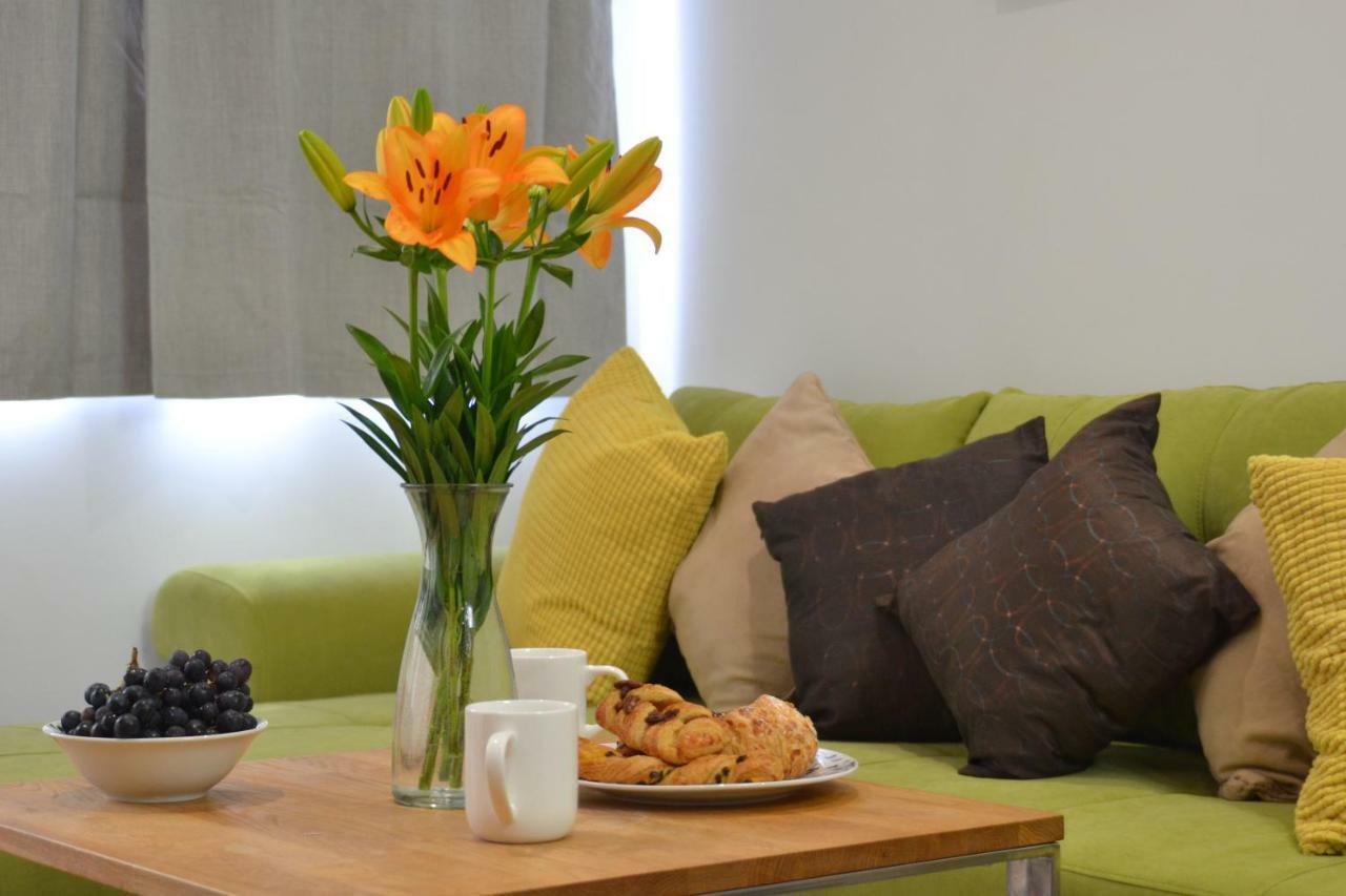 Epicsa - Family & Corporate Mews With Free Parking CBG