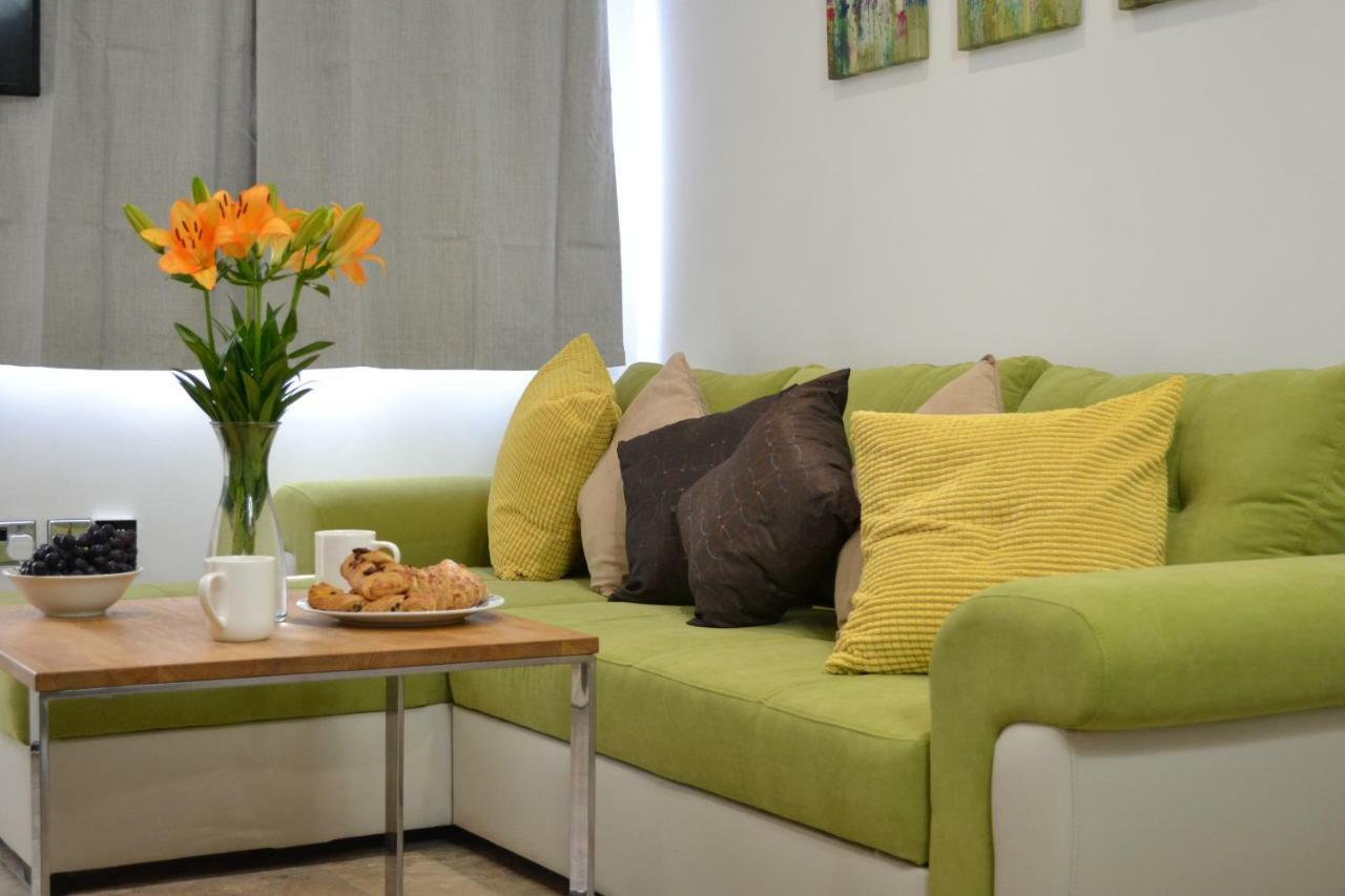 Epicsa - Family & Corporate Mews With Free Parking Appartement