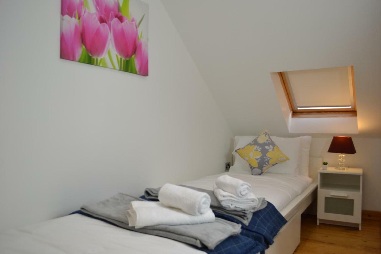 Appartement Epicsa - Family & Corporate Mews With Free Parking CBG
